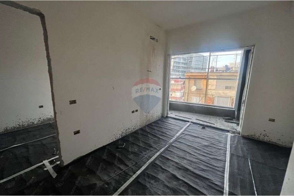 APARTAMENT 1+1 PER SHITJE NE QENDER
