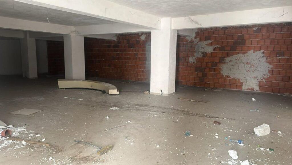 Vendita | Ambjent Biznesi | Linzë | 289000 €