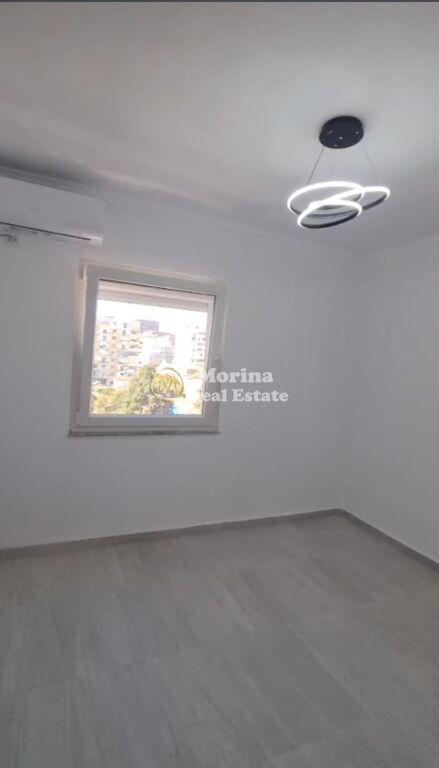 Vendita, Apartament, 3+ 1, afer Tregut Cam, Cmimi 204000 Euro