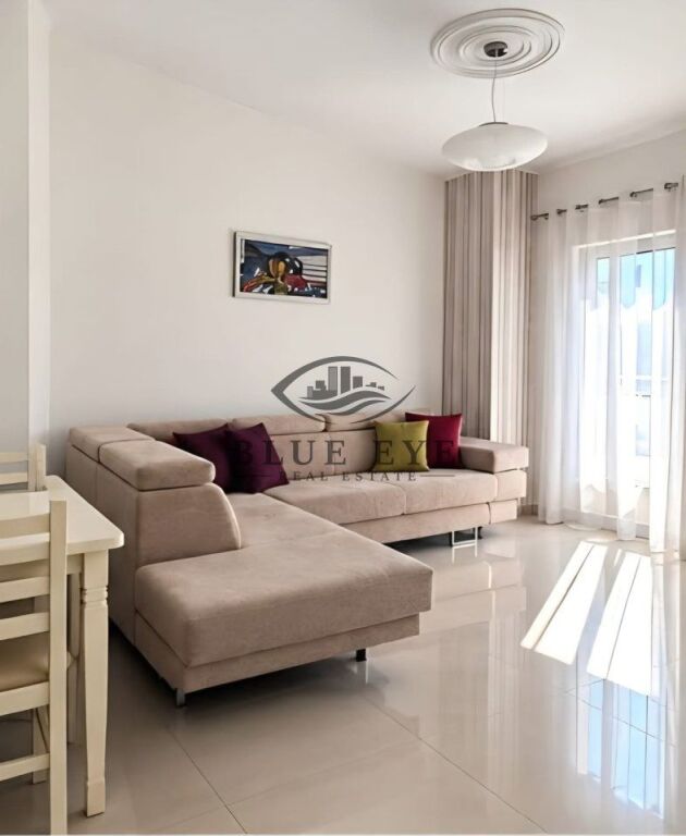 APPARTAMENTO 2+1+2 IN AFFITTO VICINO AL BOULEVARD!