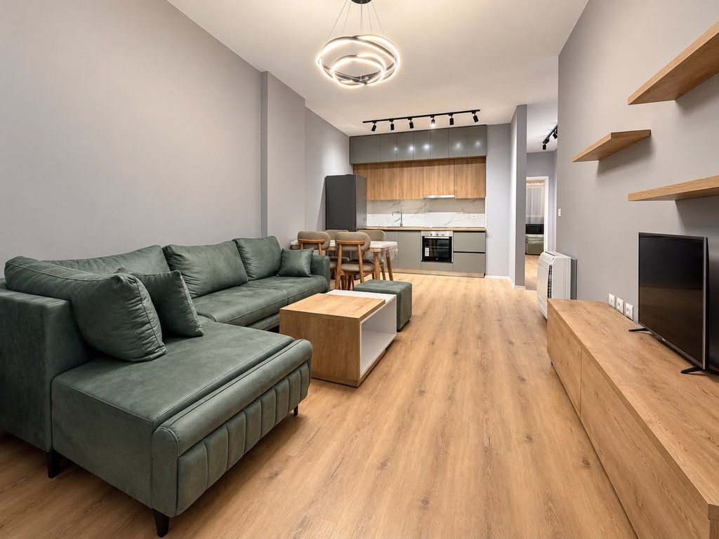 Rruga Dritan Hoxha, Japim me qira apartament 2+1+2 /Muaj 65,000 Lekë /Muaj