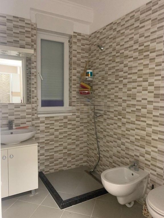 🏡 APARTAMENT 3+1+2 ME QIRA – KOMPLEKSI KONTAKT