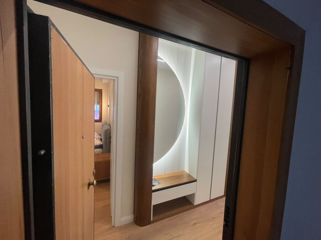 Apartamenti 2+1 tek Ish Stacioni i Trenit