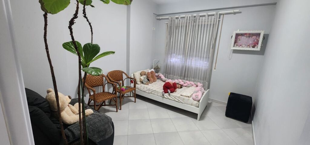 Shitet apartament  2+1+2 ballkone tek Golden Park Amerikan 3