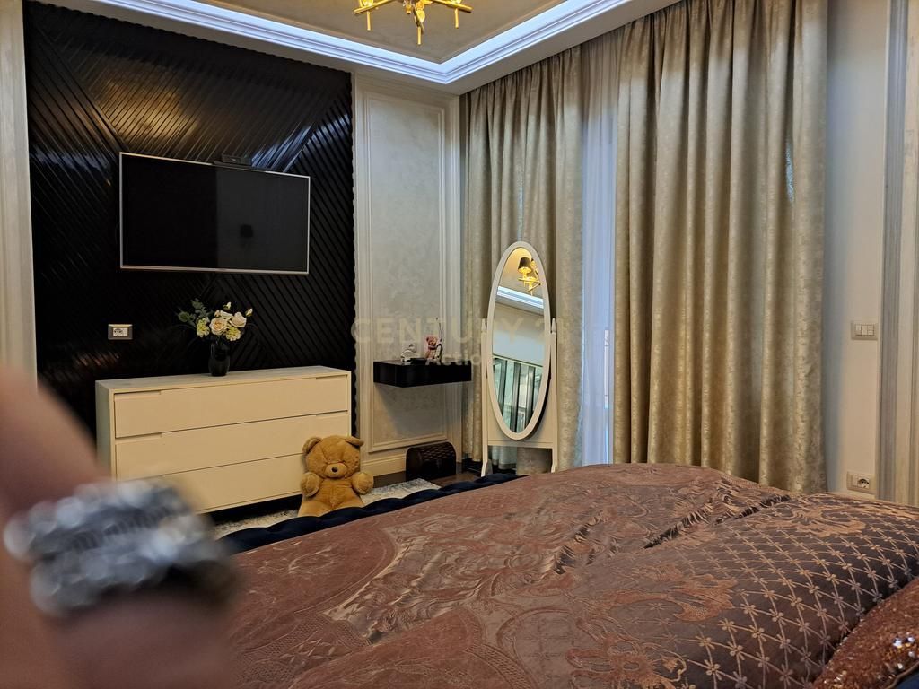 JEPET ME QIRA APARTAMENT LUKSOZ 2+1+2 TEK KOMPLEKSI DELIJORGJI! 3,000 € /Muaj