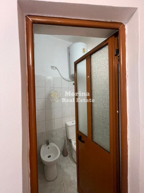 Rent | Shtëpi private 1 + 1 | Komuna Parisit | 300 €/month