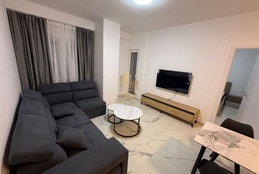 For rent, 1+1+balcony apartment, Aura Complex, 60,000 Lek/month