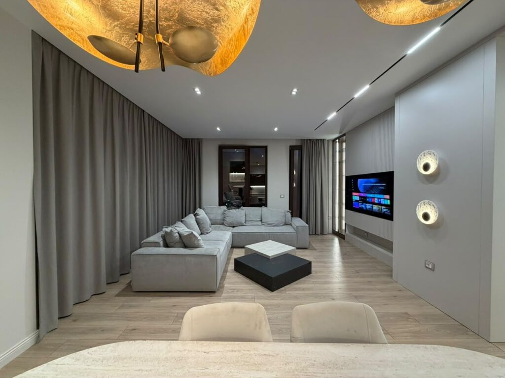3+1 penthouse for rent at Atlanta Residence.