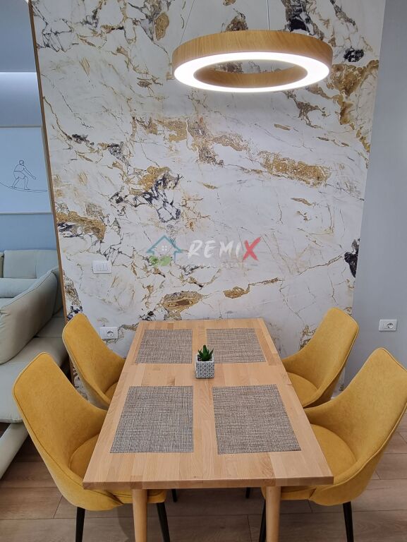 🏡 APPARTAMENTO 2+1 IN AFFITTO – EDIFICIO DI 27 PIANI, DURRËS 🔑