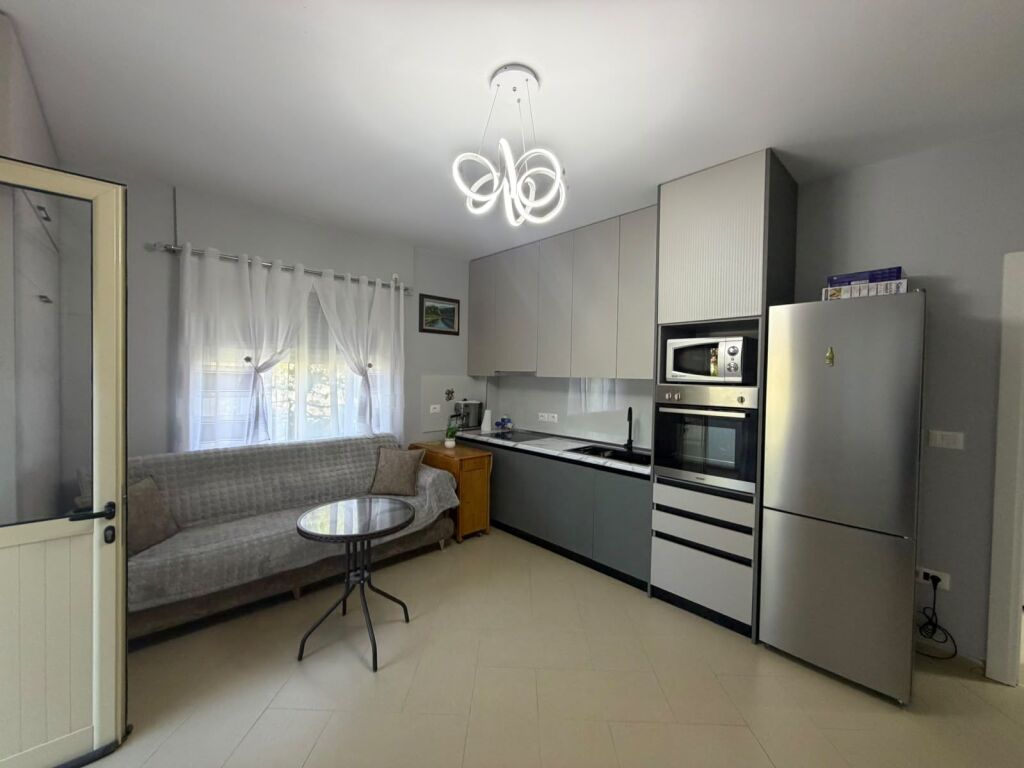 Studio apartment for sale in Golem