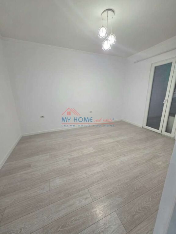 Office for rent, 21 Dhjetori, Tirana