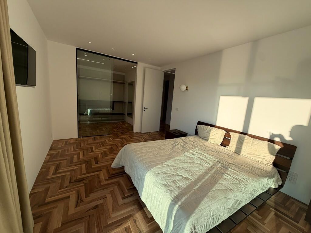 APPARTAMENTO 1+1 + POSTO AUTO IN AFFITTO | AMBASADOR 3