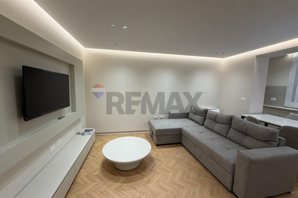 APARTAMENT 1+1 ME QIRA TEK 21 DHJETORI