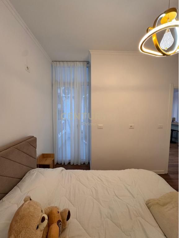 🏡 APARTAMENT 1+1 NË SHITJE – PRANË KOPSHTIT BOTANIK