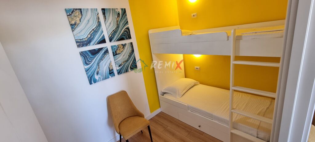 🏡 APPARTAMENTO 2+1 IN AFFITTO – EDIFICIO DI 27 PIANI, DURRËS 🔑