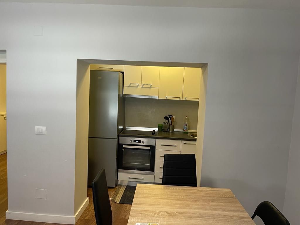 🏡 1+1 APARTMENT FOR RENT   📍 Location: Near Dinamo Stadium, only 5 minutes from Blloku!💶 Rent: 65,000 lek/month