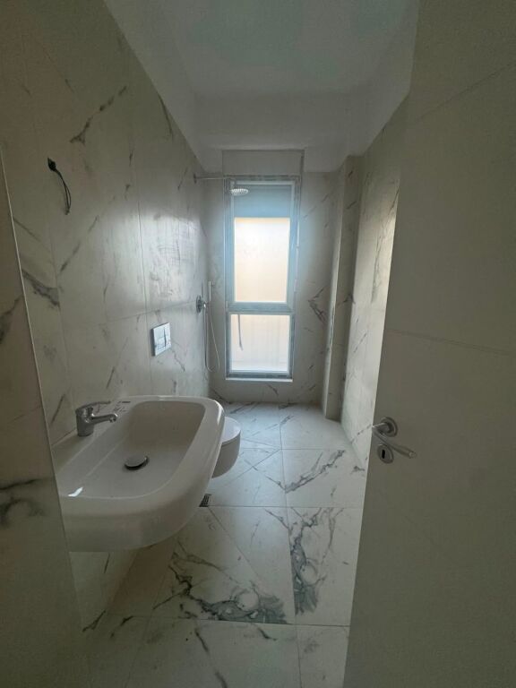 Qera, Apartament 2+1+2, Fusha Aviacionit, Tirane