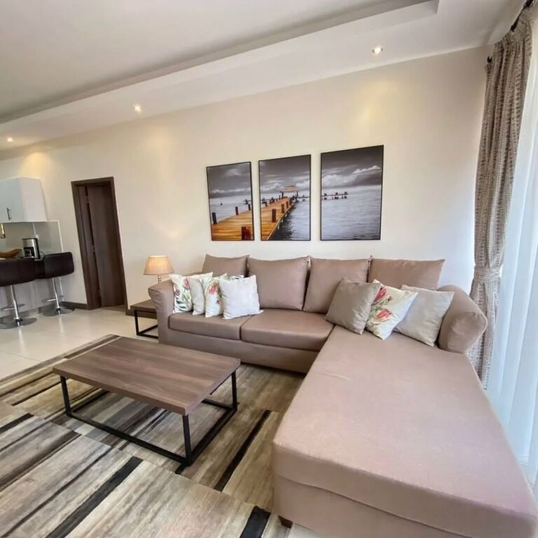 Stacioni i Trenit, jepet me qera apartament  1+1+Blk.