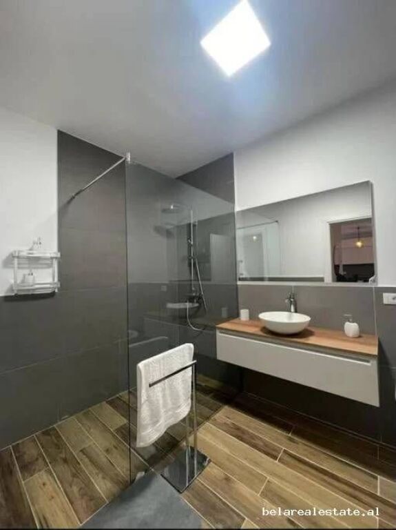Appartamento 1+1 in Affitto in Centro (ID B2101958) Tirana