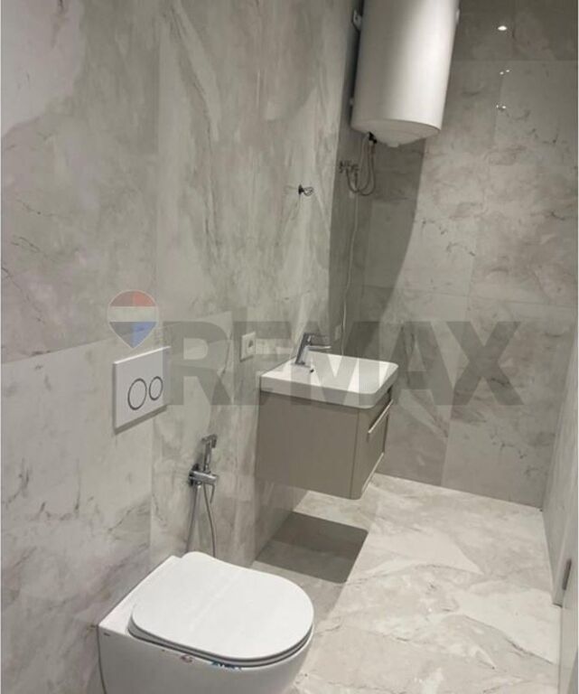 Apartament - Për Shitje - Vila L, Tiranë