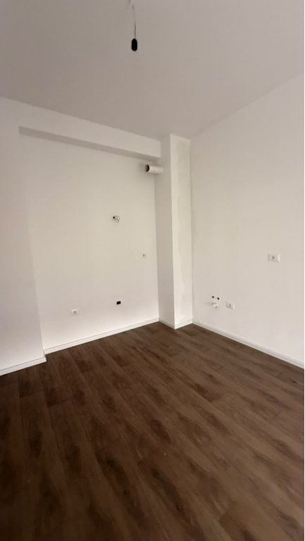 🏡 SHITET APARTAMENT 1+1 TEK KOMPLEKSI KADIU – ALI DEMI