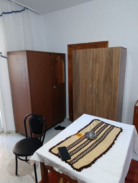 Qera | Garsoniere | Rruga Bardhyl | 270 €/muaj