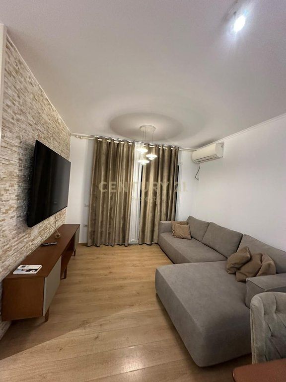 PARK AREA, WE ARE SELLING A 2+1 APARTMENT 260,000 €