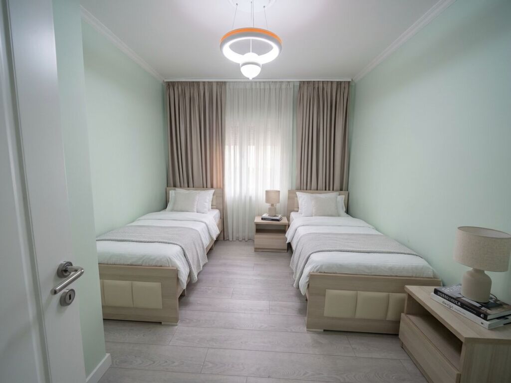Qera, Apartament 2+1, 21 Dhjetori, Tiranë.