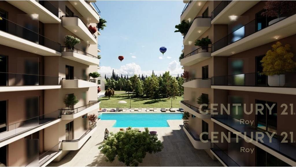 SHITET SUPER APARTAMENT NE MALIN E ROBIT , KOMPLEKS ME PISHINE!!!