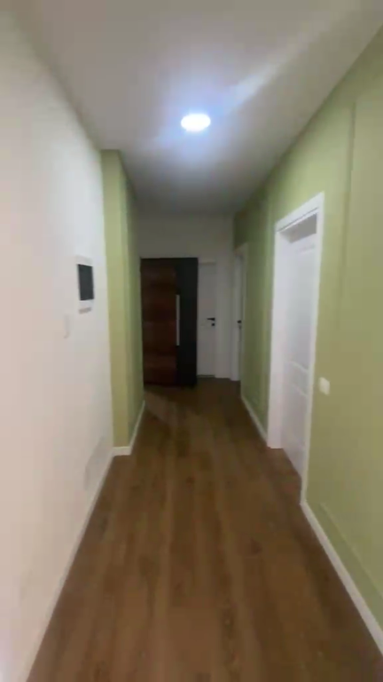 Apartament 2+1 per shitje prane Bashkise Kamez !