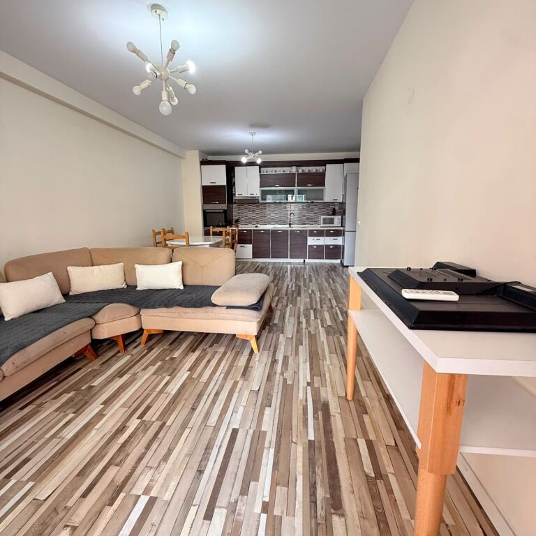 Apartament 2+1 për Shitje në Komunën e Parisit, Tiranë | 110.95 m²