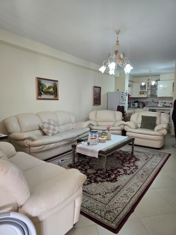 APARTAMENT 1+1 ME QIRA – MINE PEZA