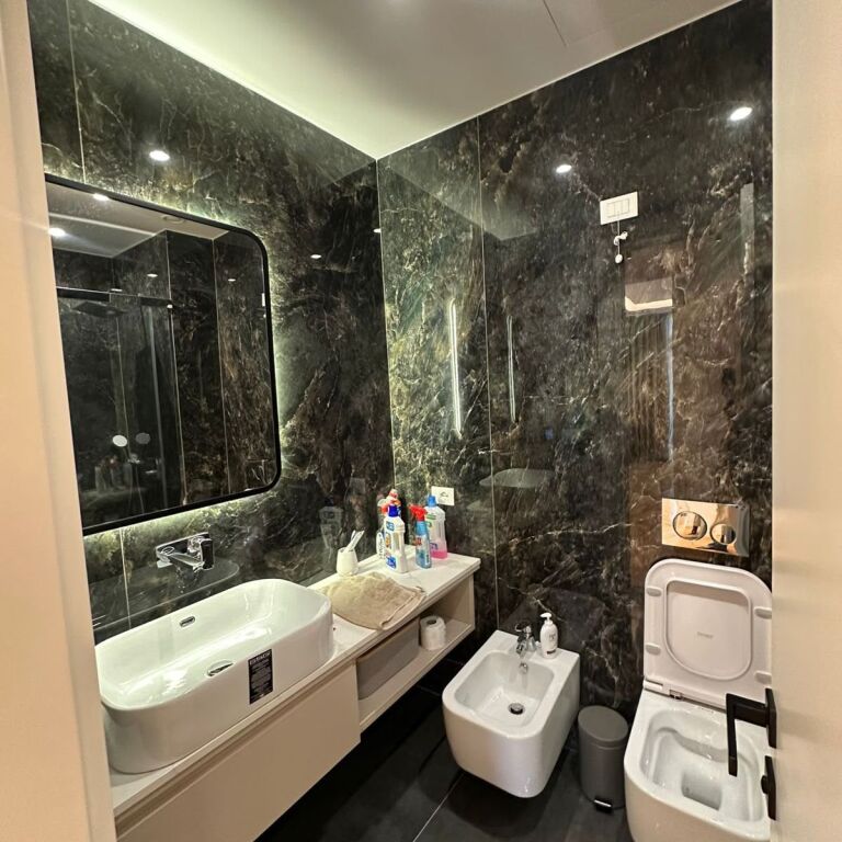 2+1 Apartment for Rent in Lake View Residence, Tirana