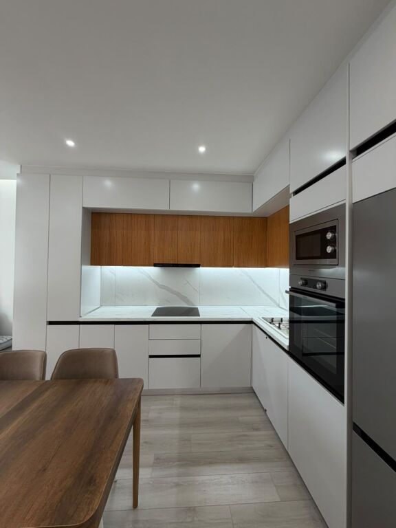 JEPET ME QIRA APARTAMENT 2+1 TEK UNIVERS CITY!