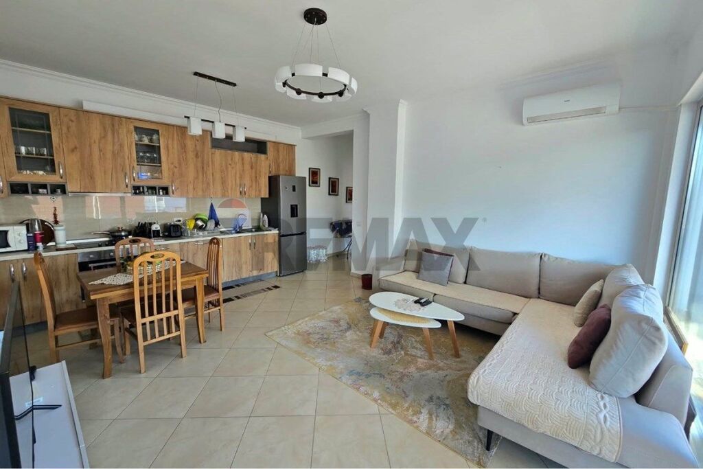 Appartamento - In Affitto - Tower Bridge, Tirana