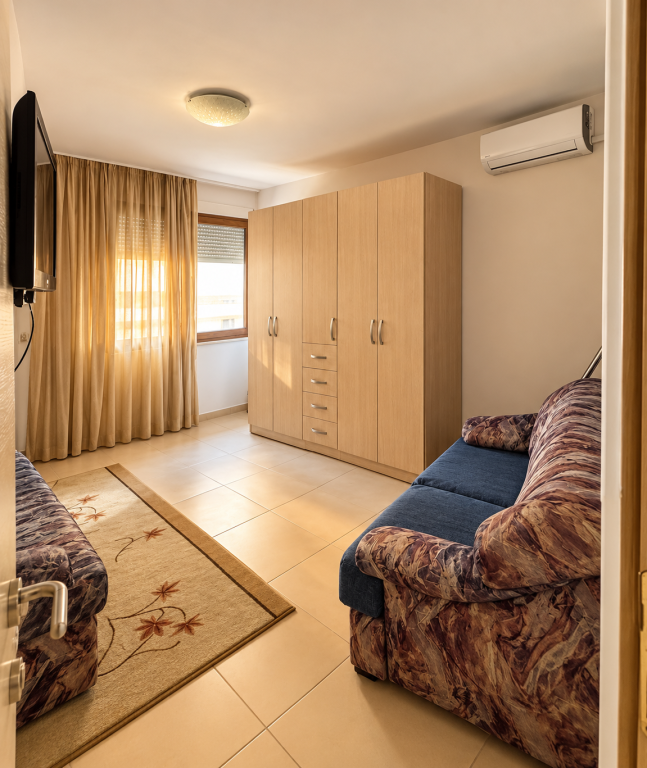 2+1 APARTMENT FOR RENT - BOGDANEVE ST.