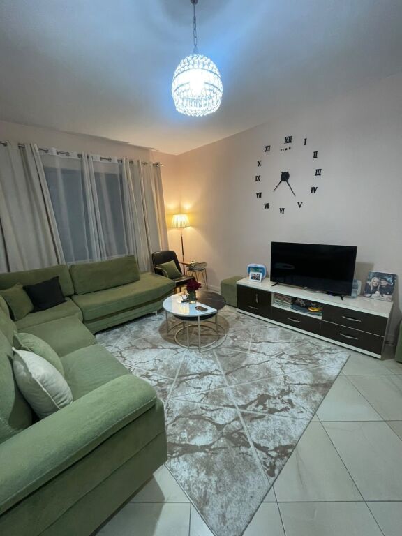 🏡 SHITET APARTAMENT 2+1+2 – ASTIR, TE ARTISTI