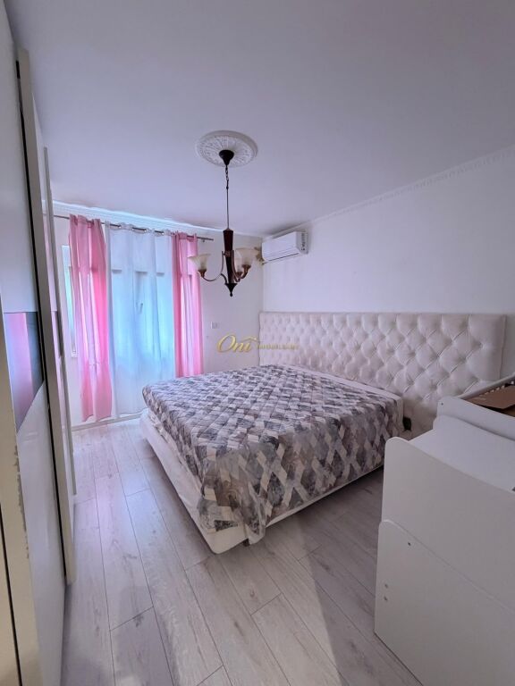 PARIS COMMUNE APARTMENT FOR RENT 3+1