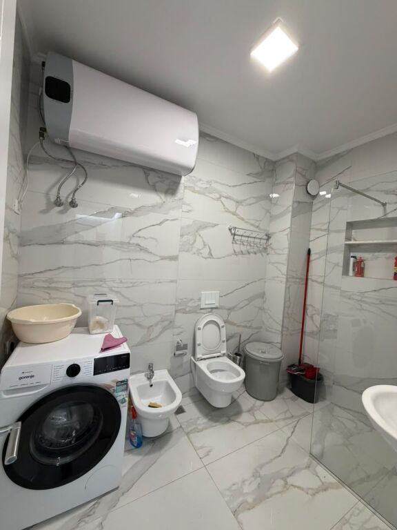 JEPET ME QIRA APARTAMENT 2+1 TEK UNIVERS CITY!