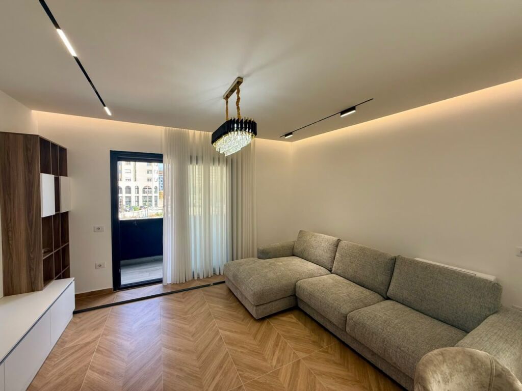 APARTAMENT 1+1 PER QIRA,OASIS UNAZA E RE