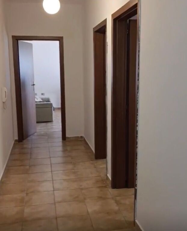 2+1 apartment for rent on Durres Street!
