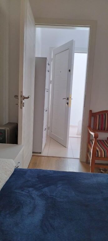 Garsoniere me qera tek Konviktet e Inxh tek 21 Dhjetori