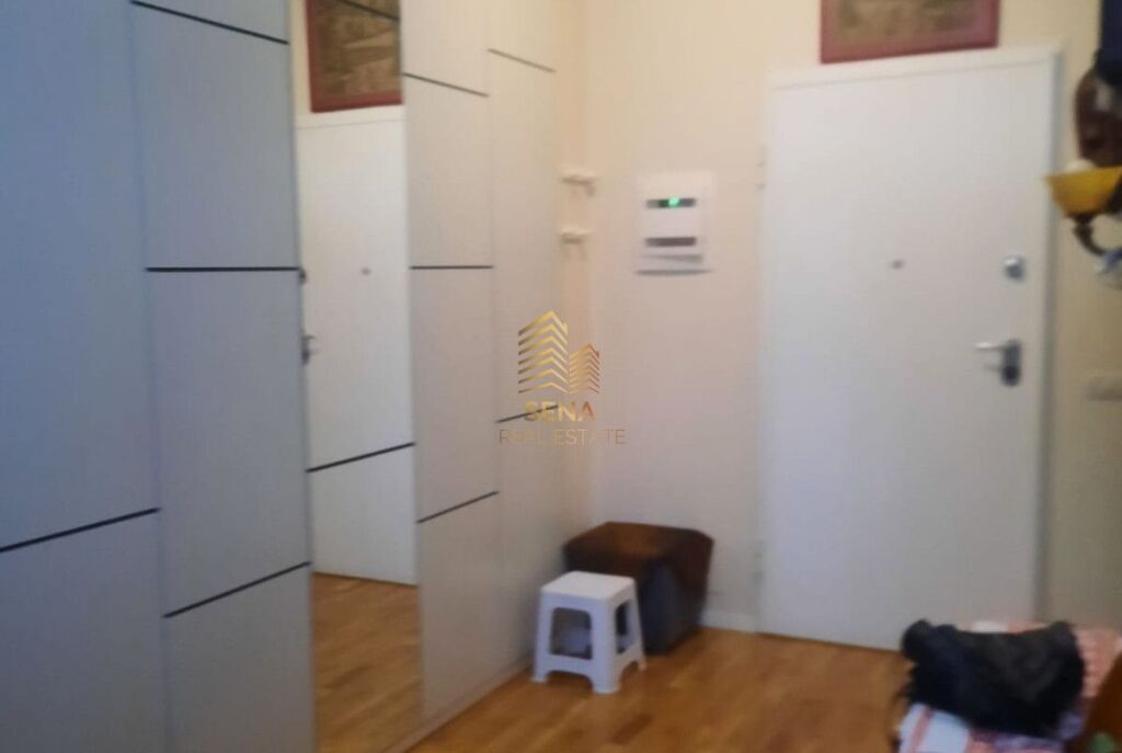 Qira, Apartament 1+1+A+blk, Qender, Rruga e Barrikadave, 60.000 Lek/Muaj
