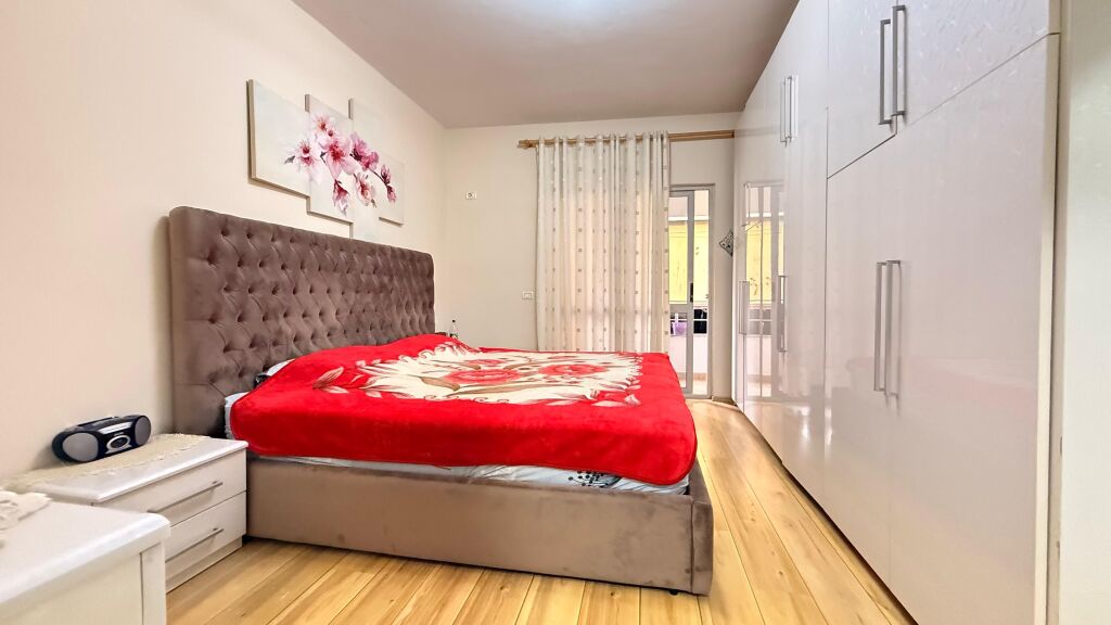 3+1 APARTMENT FOR SALE PARIS COMMUNE TIRANA