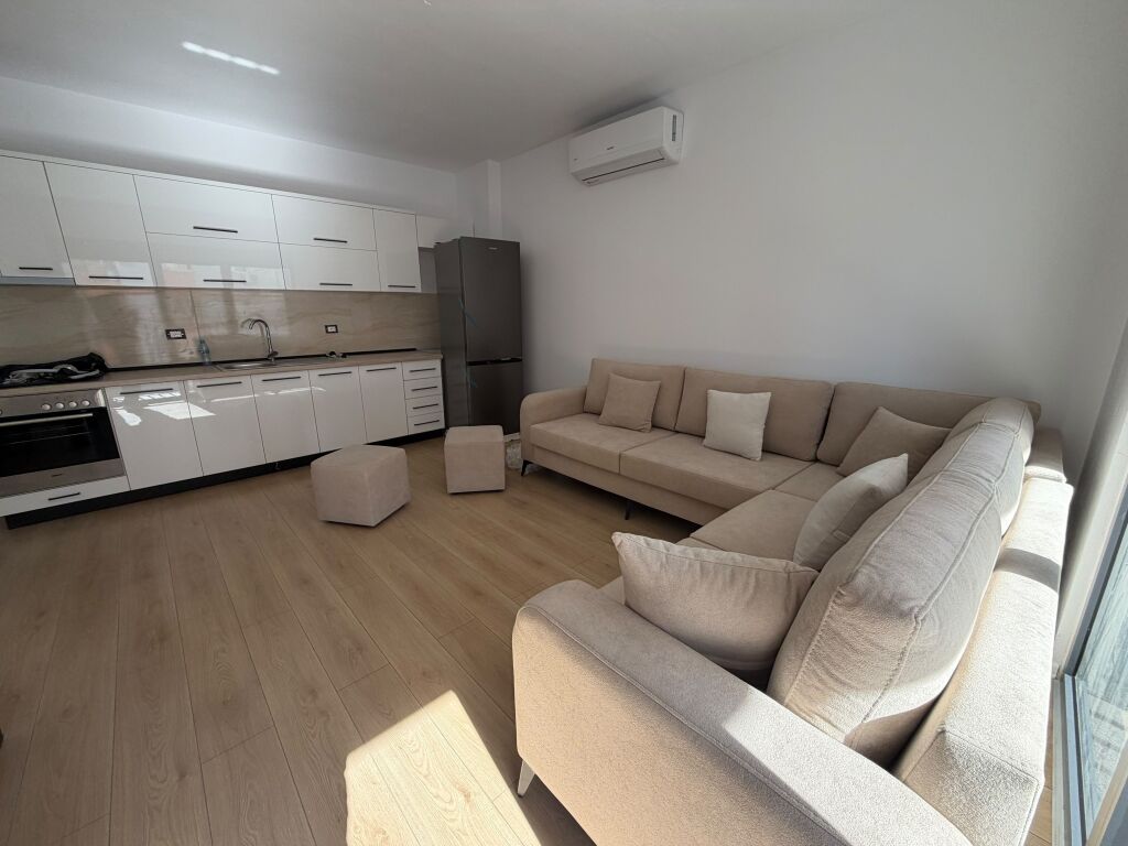 📣 AFFITTO Appartamento 1+1 Con Parcheggio 📍 Vicino al Nuovo Boulevard 🛣️ Via “Jordan Misja” ✨