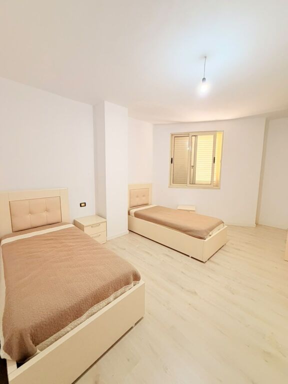 APPARTAMENTO 2+1 IN AFFITTO NELLA ZONA HEKURUDHA, SPIAGGIA, DURRES