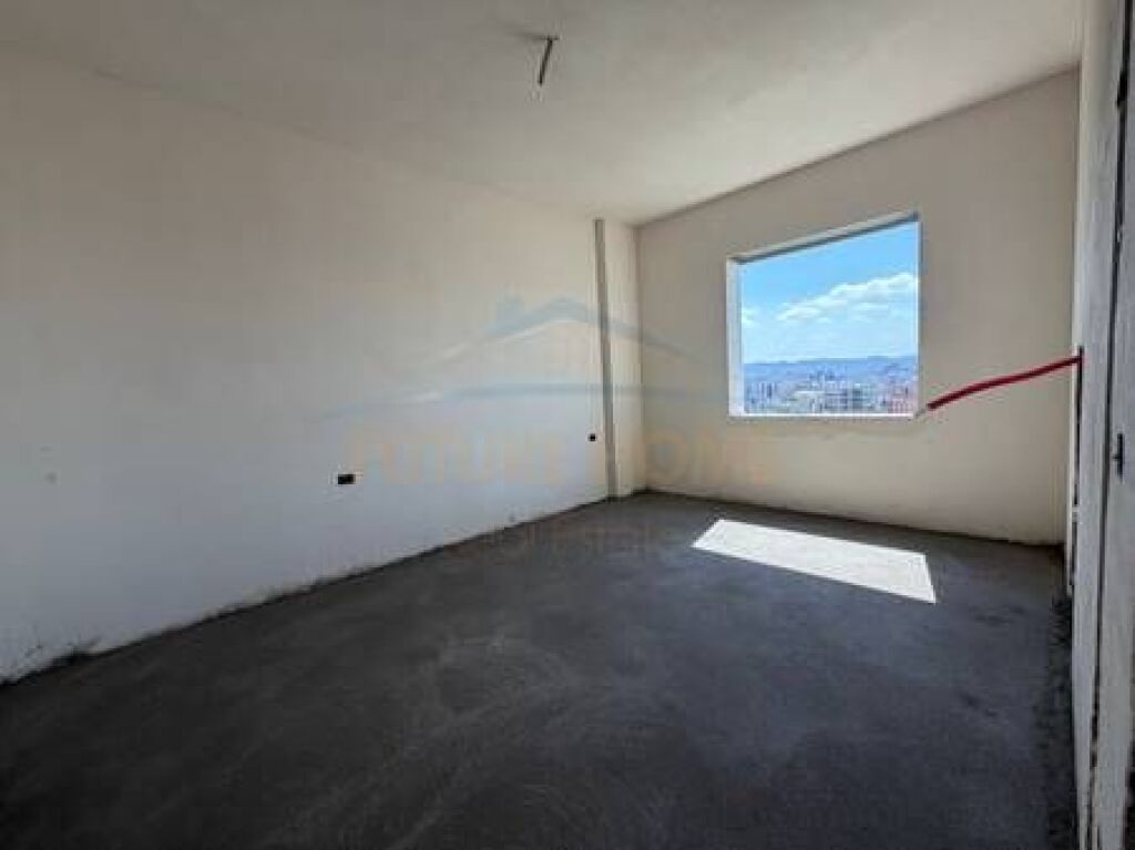 For sale,Apartment 2+1+2, Paskuqan