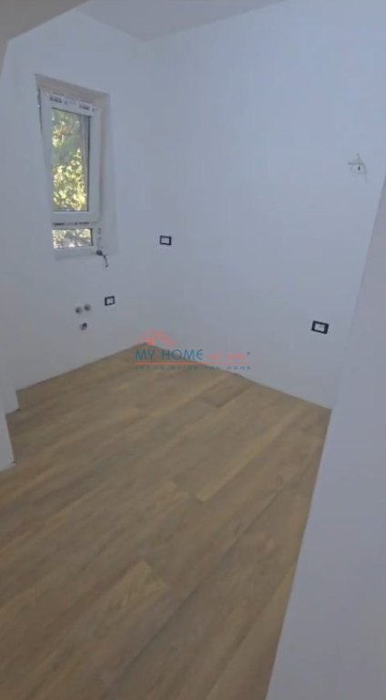 Apartament 1+1 ne shitje prane Harry Fultz ne Tirane
