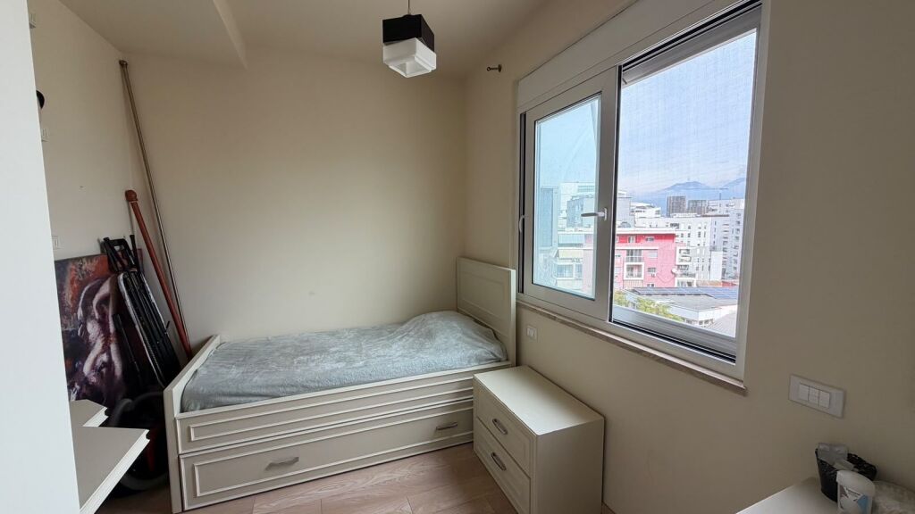 Apartament me qira prane 21 Dhjetorit!