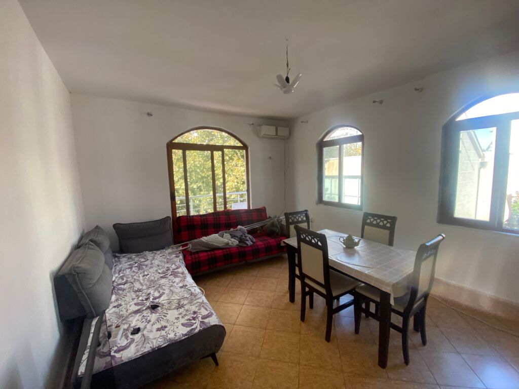 Apartament 1+1 per qera 5 Maji !